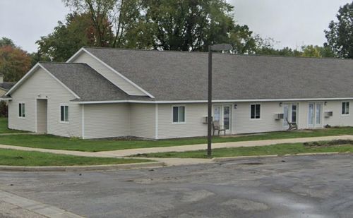 31950 Clark St, New Haven, MI, 48048-1934 | Card Image