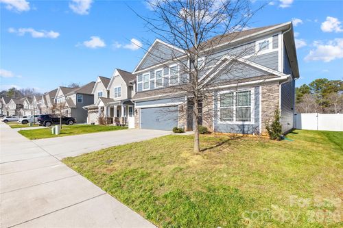 402 Preston Rd, Mooresville, NC, 28117-8615 | Card Image