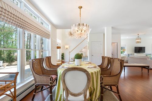 1 Dayton Ave, East Hampton, NY, 11937-3922 | Card Image