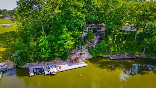 691 Timothy Drive, Willard, OH, 44890 | Card Image