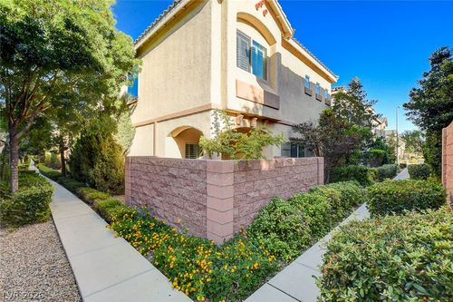 9634 Volk Ave, Las Vegas, NV, 89178-3227 | Card Image