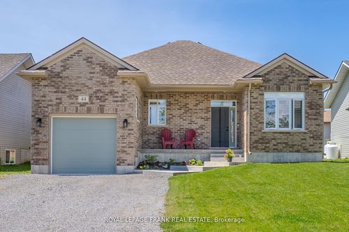 44 Birch Cres, Bobcaygeon, ON, K0M1A0 | Card Image