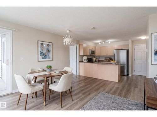 214-4309 33 St, Stony Plain, AB, T7Z0C4 | Card Image