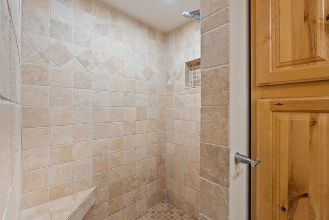 Bathroom with tiled shower | Image 42