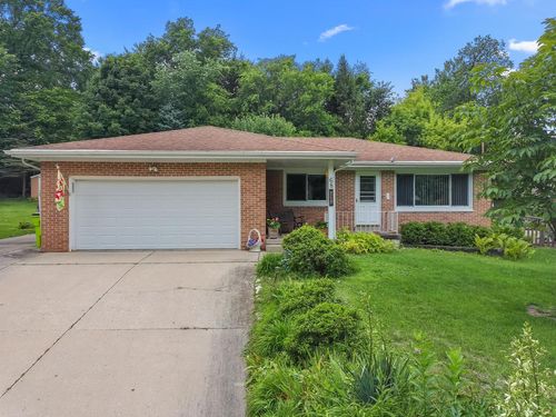 68 Oakwood Street, Williams Bay, WI, 53191 | Card Image