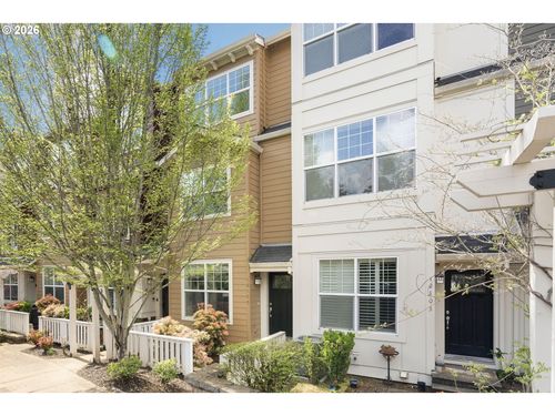 12105 Se High Creek Rd, Happy Valley, OR, 97086-4729 | Card Image