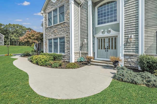 70 Vista View Dr, House other with 5 bedrooms, 4 bathrooms and null parking in Southbury CT | Image 10