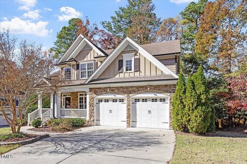 2512 Thurrock Dr, Apex, NC, 27539-8720 | Card Image