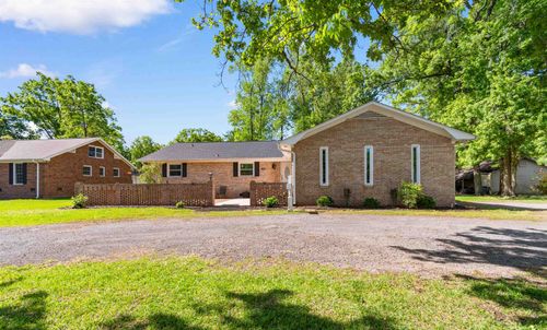 505 Country Club Dr, Conway, SC, 29526-3910 | Card Image