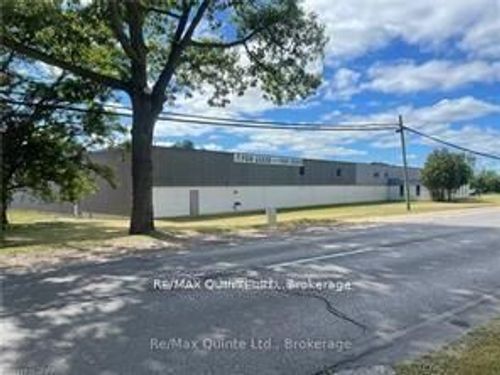 665 Dundas St E, Belleville, ON, K8N5V9 | Card Image