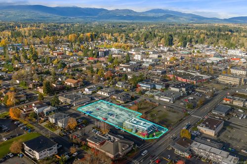 1175 Cliffe Ave, Courtenay, BC, V9N2K2 | Card Image