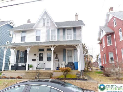 134 S 9th St, Quakertown, PA, 18951-1502 | Card Image