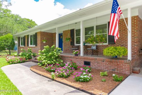 116 Holly Rd, Pine Knoll Shores, NC, 28512-6718 | Card Image