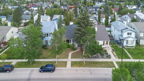 200 Macewan Glen Dr Nw, Calgary, AB, T3K2G4 | Card Image