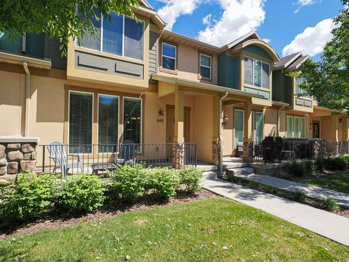 940 W Willow Ave, Farmington, UT, 84025 | Card Image