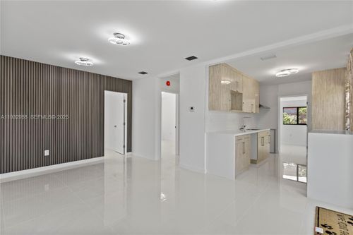 0-1640 Ne 183rd St, North Miami Beach, FL, 33179-4907 | Card Image