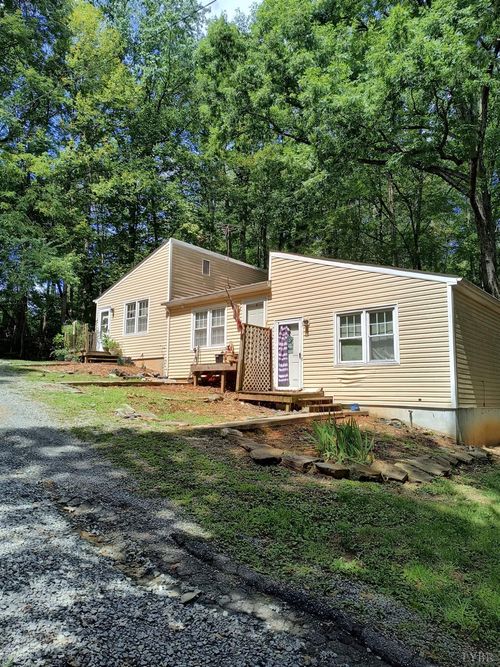 245 Deer Creek Dr, Lynchburg, VA, 24502-3514 | Card Image