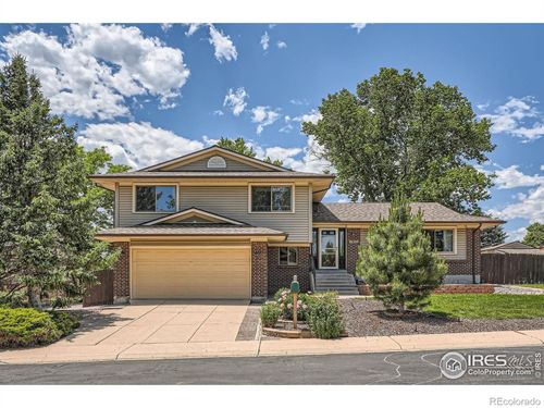 1951 S Deframe Way, Lakewood, CO, 80228-4518 | Card Image