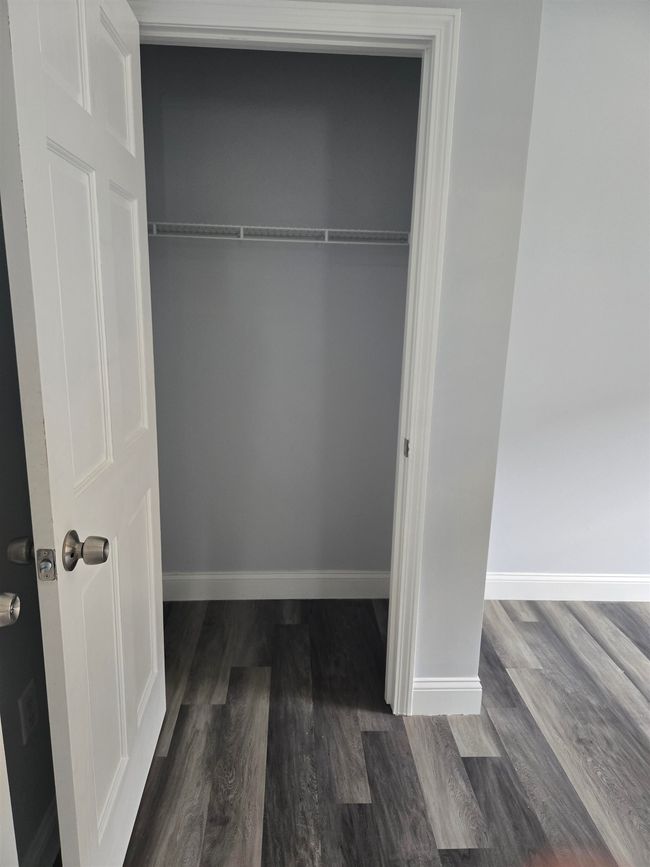 APT-1 - 165-1 W Hancock St, Condo with 2 bedrooms, 1 bathrooms and null parking in Manchester NH | Image 7