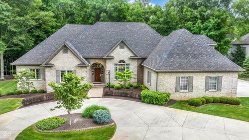 924 Woodcrest Way, Anderson, IN, 46012 | Card Image