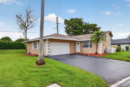 7516 Nw 88th Ter, Tamarac, FL, 33321-2433 | Card Image