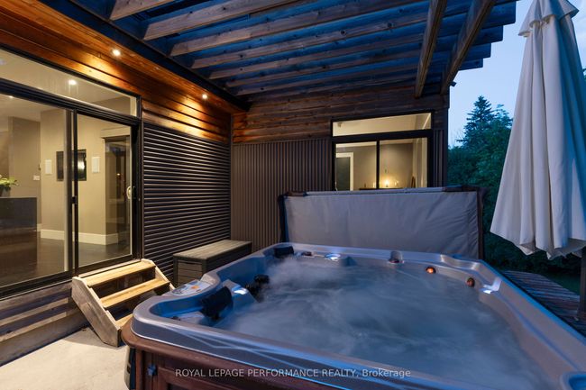 1141 Julia Crt, House other with 3 bedrooms, 3 bathrooms and 7 parking in Dunrobin ON | Image 25