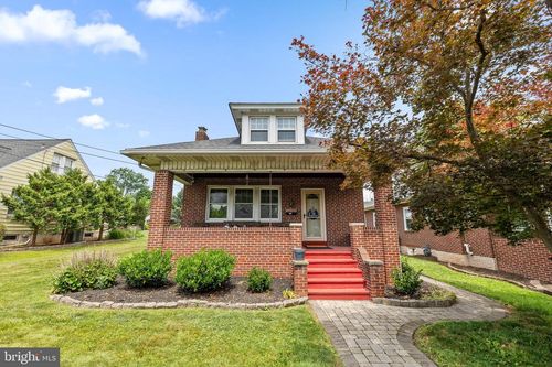 235 Wilson St, POTTSTOWN, PA, 19464-4543 | Card Image
