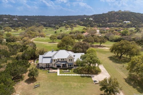 313 Wild Turkey Blvd, Boerne, TX, 78006-8021 | Card Image