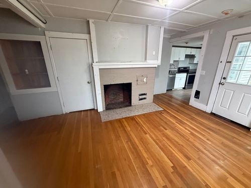 apt-4-269 Main St, Stoneham, MA, 02180-3575 | Card Image