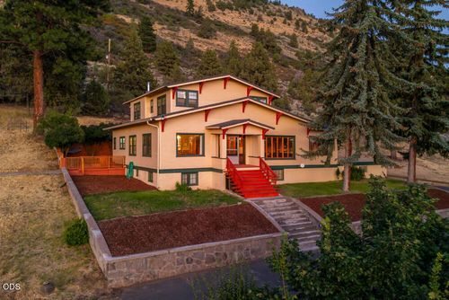 24305 Highway 97 N, Chiloquin, OR, 97624-9711 | Card Image