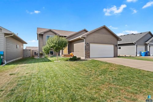 437 Lien Ave, Harrisburg, SD, 57032 | Card Image