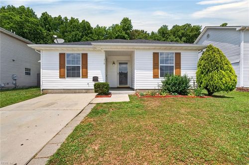 310 Greenfield Cres, Suffolk, VA, 23434-4885 | Card Image