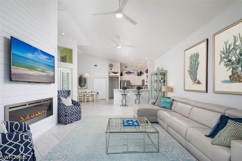 3308 Duchess Dr, NAPLES, FL, 34112-5477 | Card Image