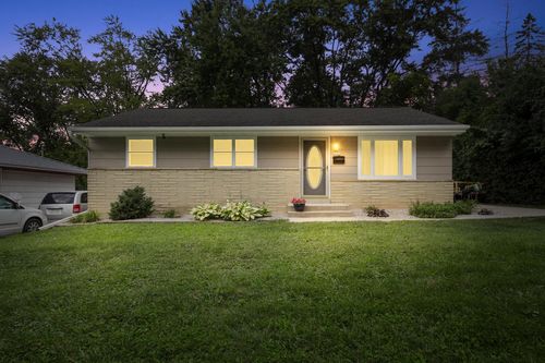 2122 Briar Drive, West Bend, WI, 53090 | Card Image
