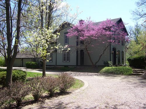 1301 S Batavia Ave, Geneva, IL, 60134-3205 | Card Image