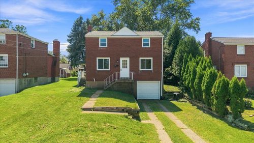 224 Brinton St, Monroeville, PA, 15146-4026 | Card Image