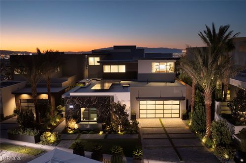 525 Overlook Rim Dr, Henderson, NV, 89012-5862 | Card Image