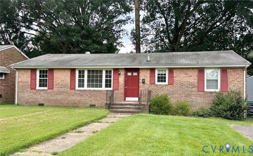 317 Yorktown Dr, Colonial Heights, VA, 23834-3043 | Card Image