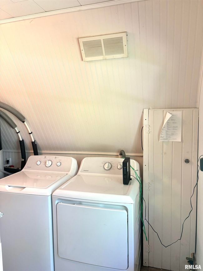286 Kochs Ln, House other with 2 bedrooms, 2 bathrooms and null parking in Meredosia IL | Image 57