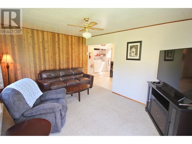 3970 Drive In Rd, House other with 2 bedrooms, 1 bathrooms and null parking in Houston BC | Image 9