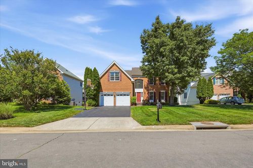 22806 Oatlands Grove Pl, ASHBURN, VA, 20148-6748 | Card Image