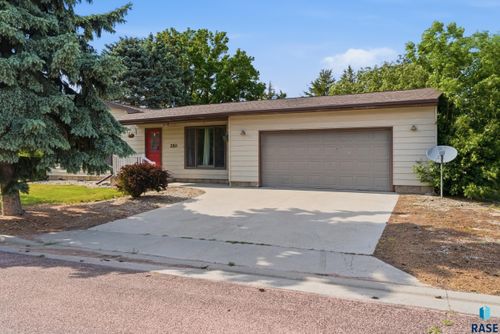 250 E 3rd St Street, Corsica, SD, 57328 | Card Image