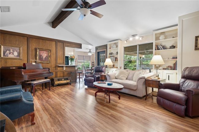 1965 Chandler Pl, House other with 4 bedrooms, 3 bathrooms and null parking in Ingleside TX | Image 9