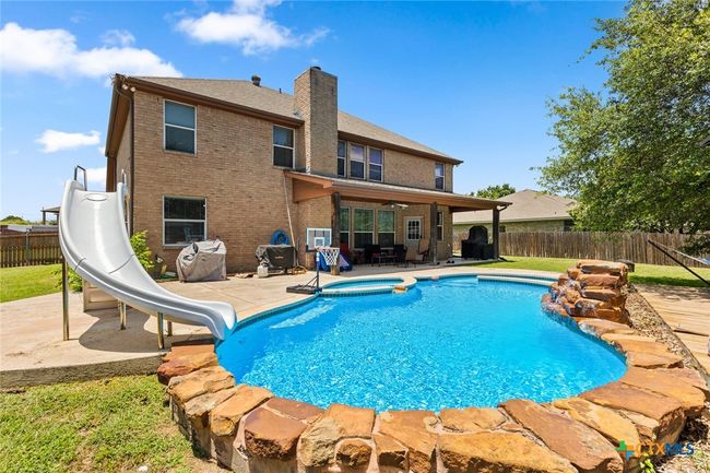 2123 Grizzly Trl, House other with 5 bedrooms, 4 bathrooms and null parking in Harker Heights TX | Image 11