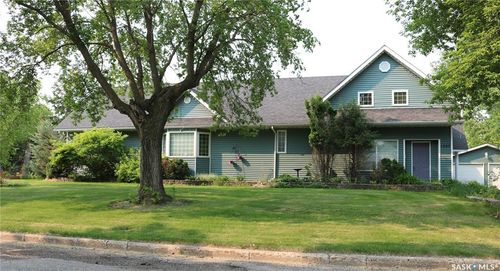 1307 Windover Ave, Moosomin, SK, S0G3N0 | Card Image