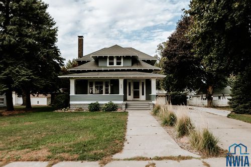 437 4th Ave Ne, Sioux Center, IA, 51250-1605 | Card Image