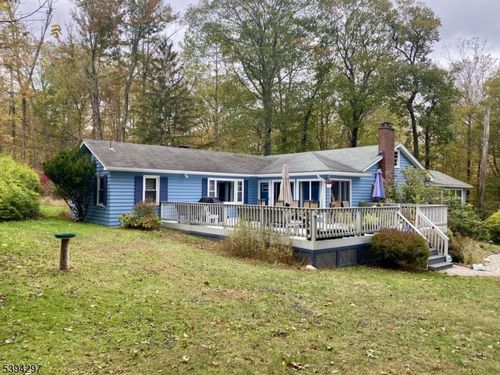 7 Stempert Rd, Branchville, NJ, 07826-4207 | Card Image