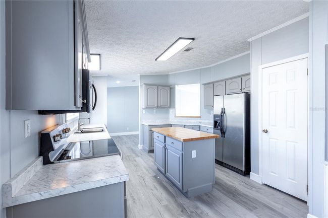 10285 Sw 112 Th Ave, House other with 3 bedrooms, 2 bathrooms and null parking in Brooker FL | Image 8