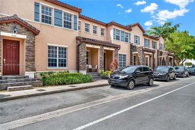 9350 Sw 171st Ct, Townhouse with 3 bedrooms, 2 bathrooms and null parking in Miami FL | Image 1