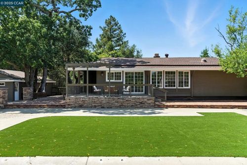 122 Stein Way, Orinda, CA, 94563-3431 | Card Image